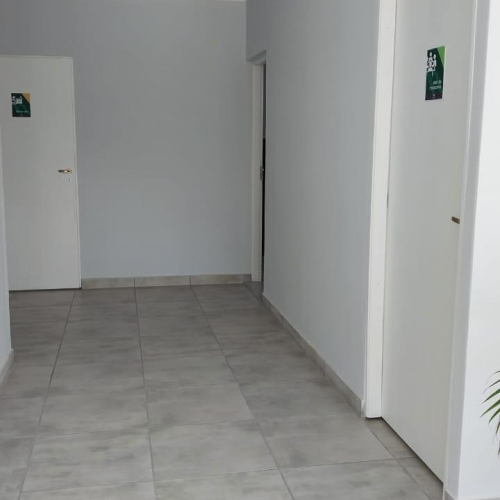 Inmobiliaria Los Pinares - Accesos