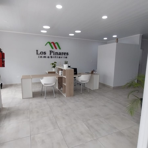 Inmobiliaria Los Pinares - Lateral